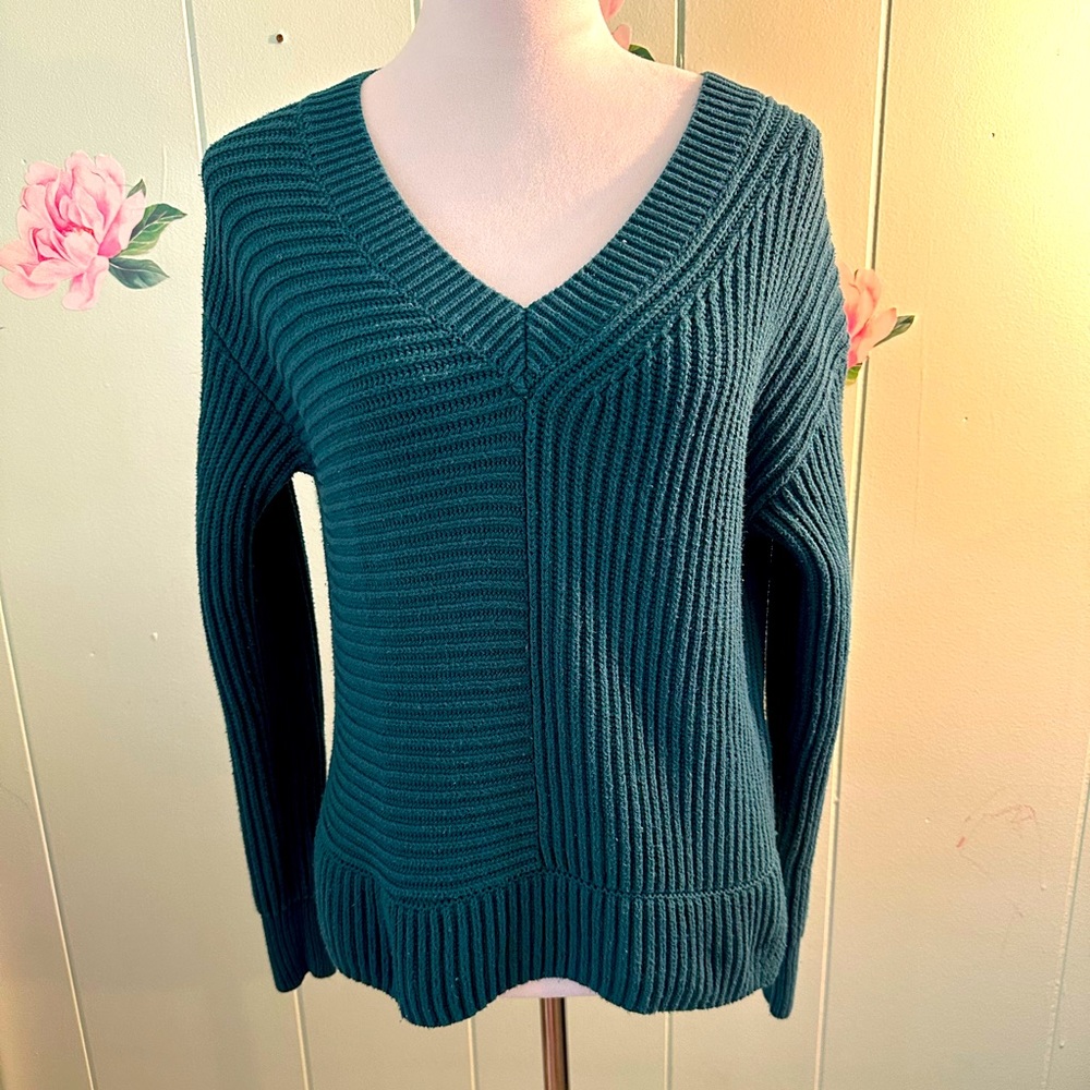 Simply Vera-Vera Wang Green Knit Sweater Size S